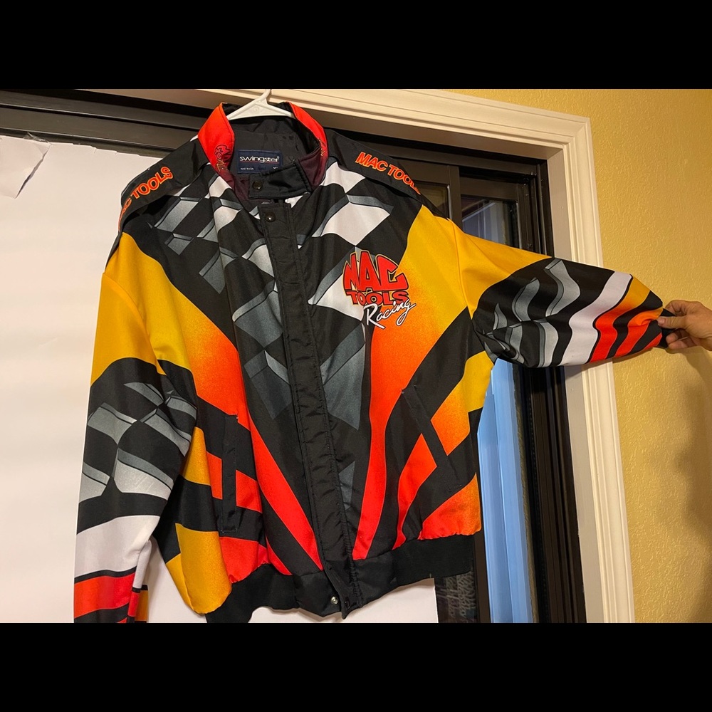 Car Raising Jacket - Picture 6 of 6